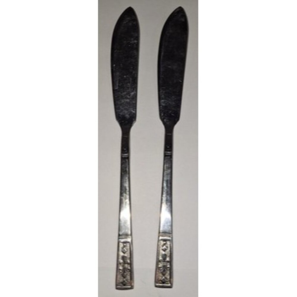2 OXH69 Oxford‎ Hall Japan Butter Knife Flatware Fleur De Lis Japan